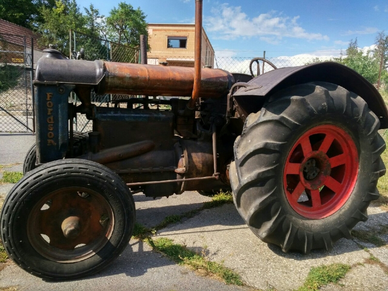 Fordson Traktor kaufen und verkaufen