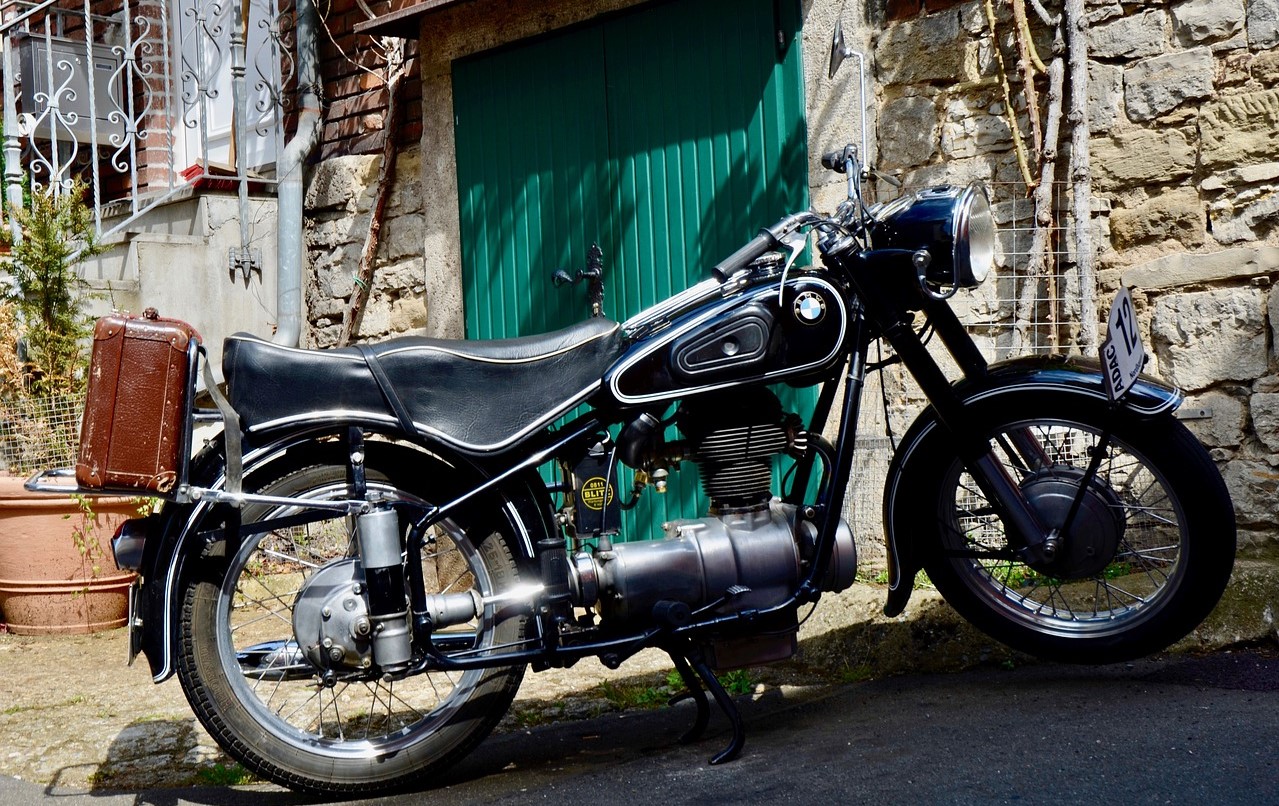 BMW Oldtimer Motorrad kaufen verkaufen