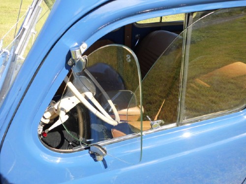 1950er Renault 4CV in gutem Zustand abzugeben Baujahr BJ 06/1950