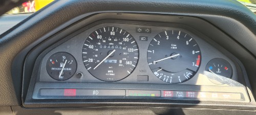 Zu verkaufen: BMW 3er 325i in gutem Zustand abzugeben Baujahr BJ 12/1990