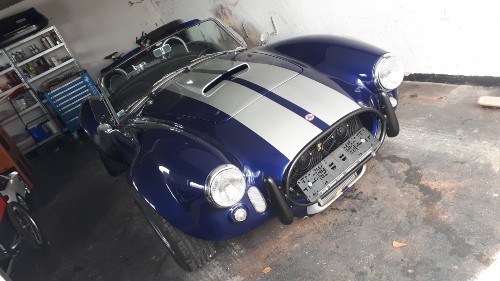 Cobra Viper 5,7 V8 sucht neuen Besitzer Baujahr BJ 04/1990