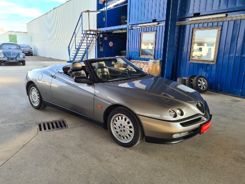 Alfa Romeo Spider in Originalzustand Baujahr BJ 11/1995