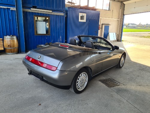 Alfa Romeo Spider in Originalzustand Baujahr BJ 11/1995