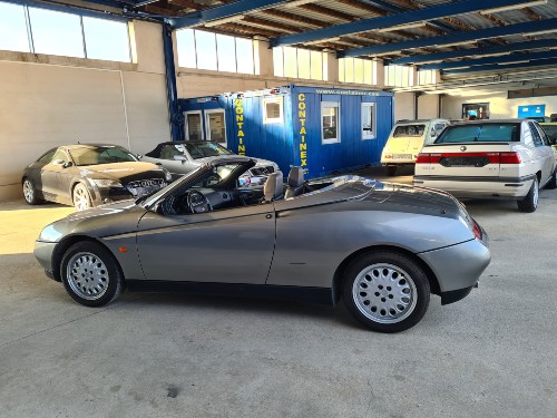 Alfa Romeo Spider in Originalzustand Baujahr BJ 11/1995