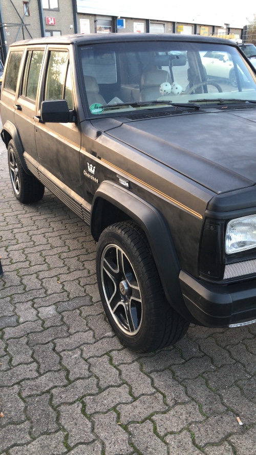 Jeep Cherokee 4.0 Limited in gebrauchtem Zustand Baujahr BJ 08/1991