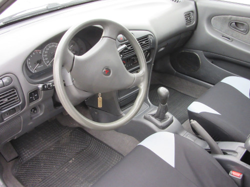 Zu verkaufen: Mitsubishi Lancer Kombi 1.6 Benzin 116PS mit gültigem Pickerl Baujahr BJ 01/1994