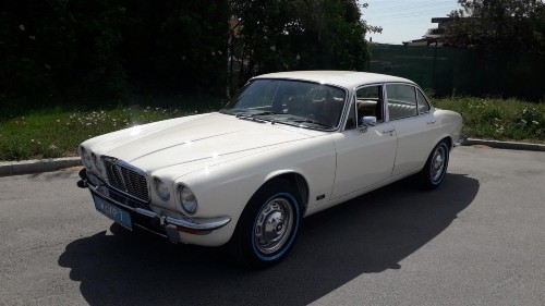Jaguar XJ6 in gutem Zustand abzugeben Baujahr BJ 01/1977