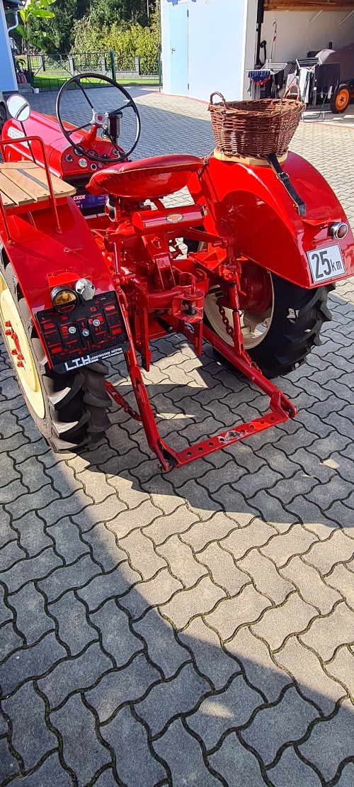 Zu verkaufen: Porsche sonstige Modelle in gutem Zustand abzugeben Baujahr BJ 04/1958