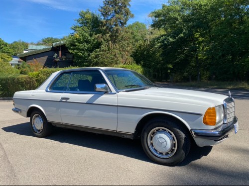 Mercedes Benz 280 CE coupe W123 in Originalzustand sucht neuen Besitzer Baujahr BJ 12/1901