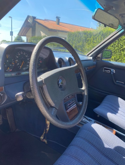 Mercedes Benz 280 CE coupe W123 in Originalzustand sucht neuen Besitzer Baujahr BJ 12/1901