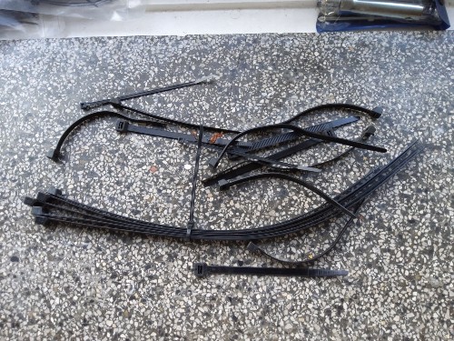 Fahrwerk abzugeben Baujahr BJ -