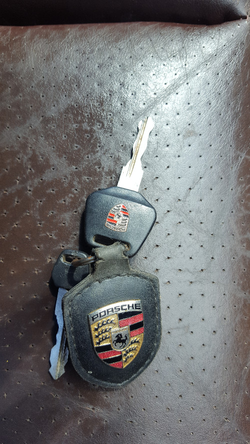 944 turbo Coupe zum Restaurieren mit seltenen orig. Sportsitzen Baujahr BJ 02/1986