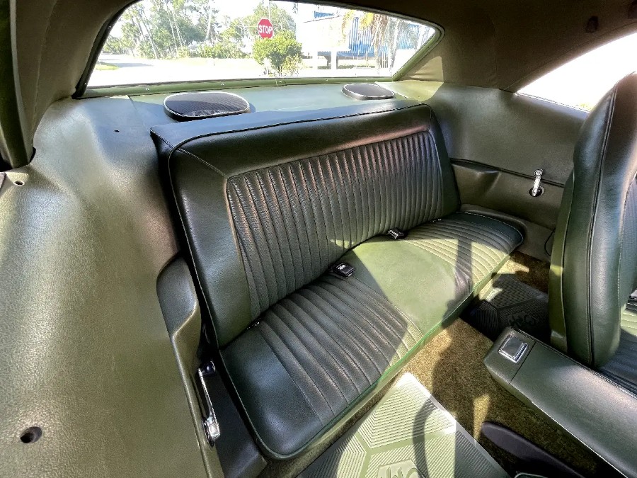 1972 Dodge Challenger R/T Trim
