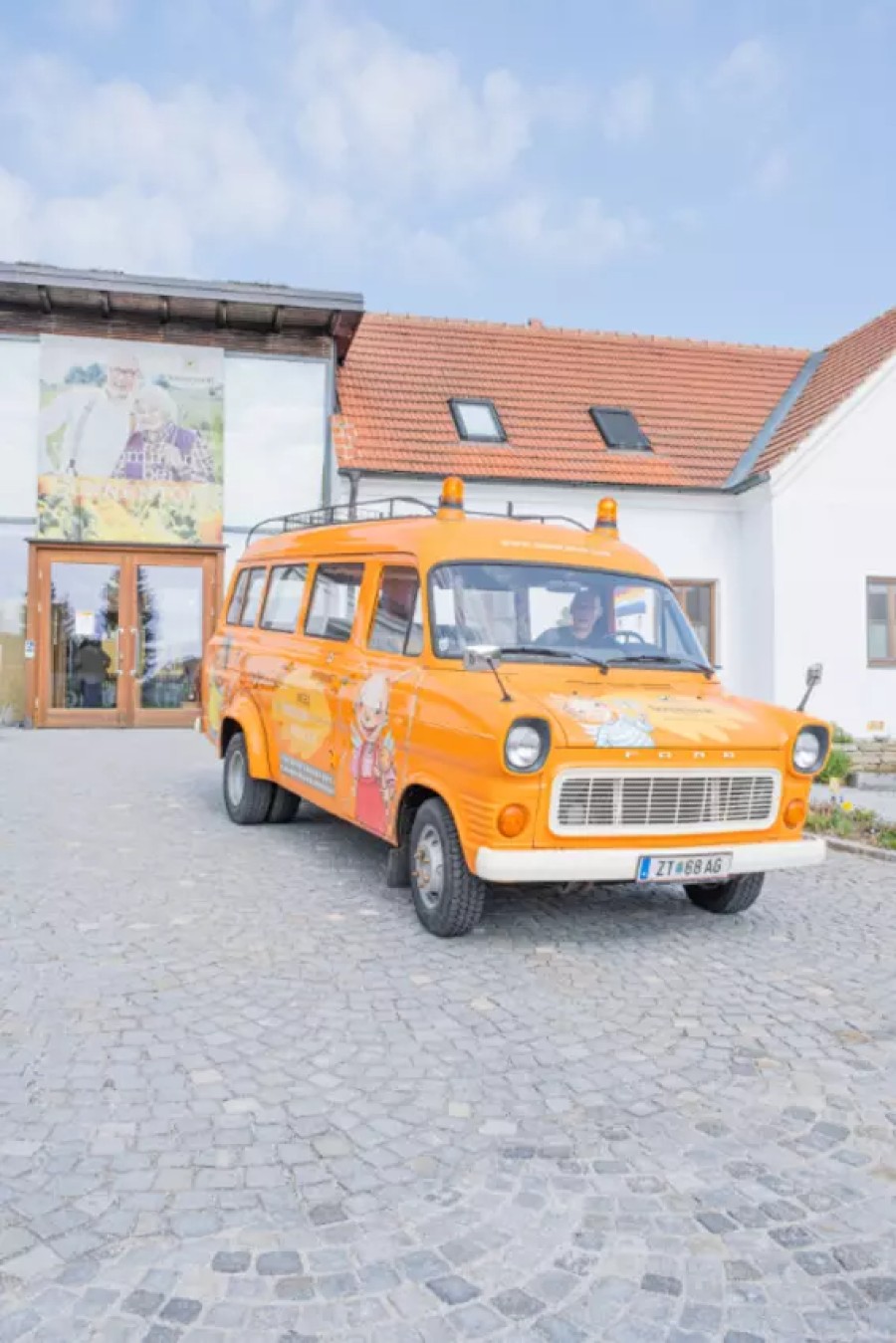 Ford Transit in gutem Zustand abzugeben Baujahr BJ 09/1976