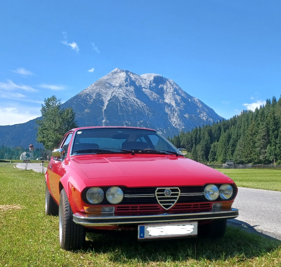 Alfa Romeo GTV Alfetta in gutem Zustand abzugeben Baujahr BJ 03/1980