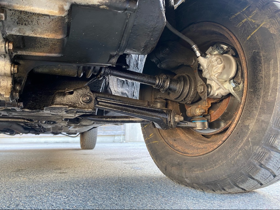 Oldtimer Peugeot 205 Look Edition in gebrauchtem Zustand Baujahr BJ 05/1990