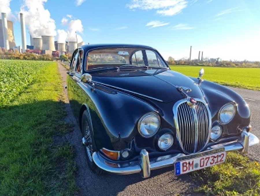 1966er Jaguar S-Type in gutem Zustand abzugeben mit gültigem Pickerl Baujahr BJ 01/1966
