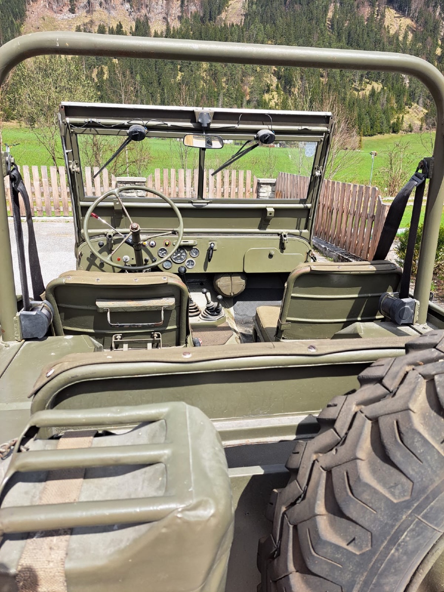 Jeep Willys in gutem Zustand abzugeben Baujahr BJ 04/1956