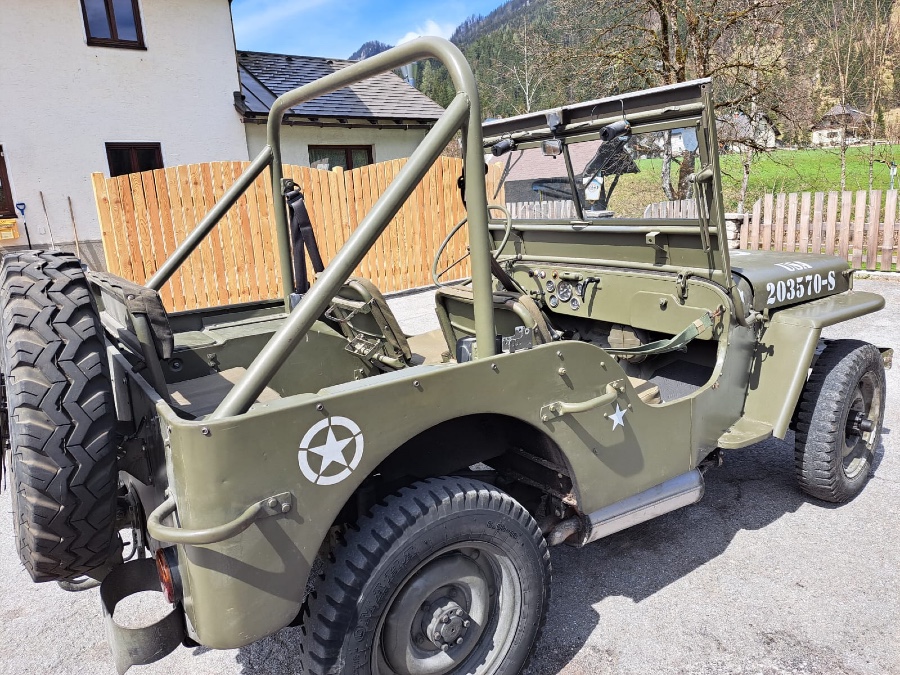 Jeep Willys in gutem Zustand abzugeben Baujahr BJ 04/1956
