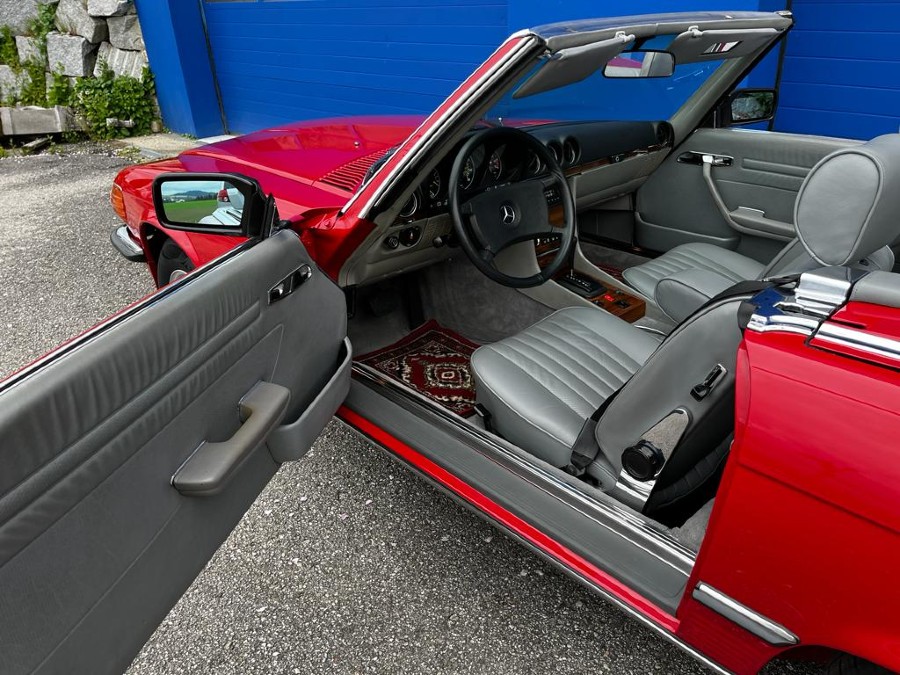 Wunderschön: Mercedes Benz 380 sucht neuen Besitzer Baujahr BJ 10/1982