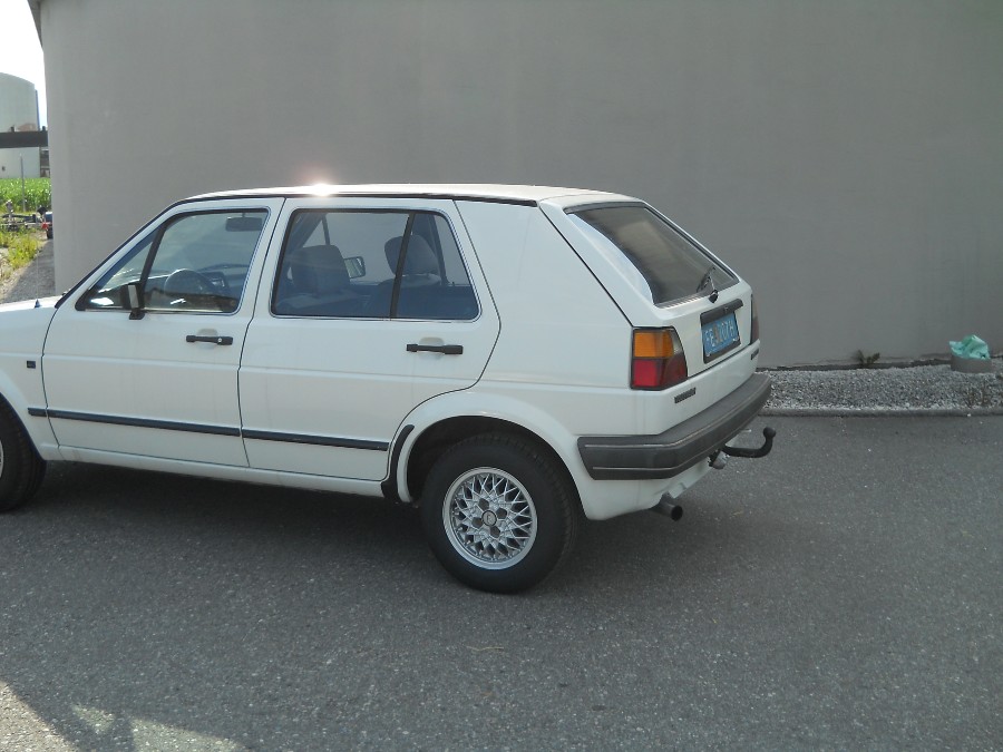 VW Golf 2 in gutem Zustand abzugeben inkl. Pickerl Baujahr BJ 12/1985