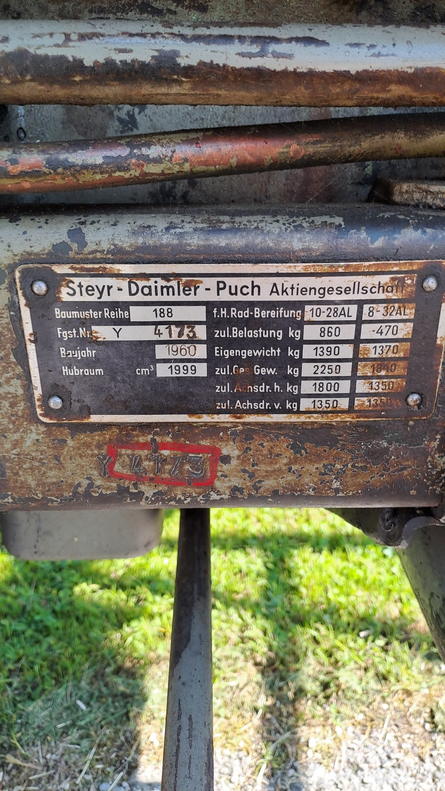 Steyr 188 Steyr Traktor Typ 188 eingeschränkt fahrbar zu verkaufen Baujahr BJ 12/1960