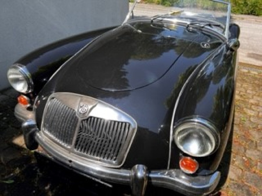 MG MGA gut erhalten mit gültigem Pickerl Baujahr BJ 07/1960