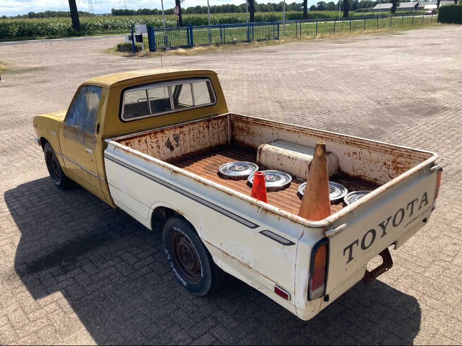 Toyota Hilux RN28 Baujahr BJ 04/1975