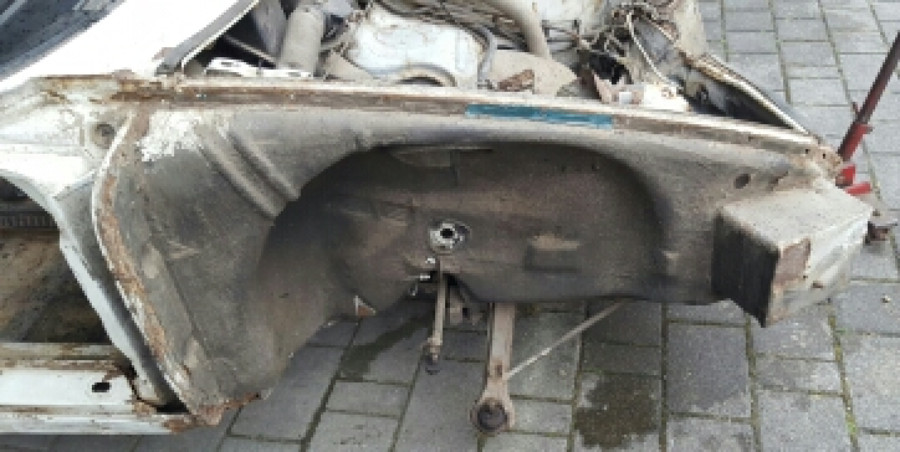 Karosserieteile für Porsche 911 zu verkaufen Baujahr BJ -