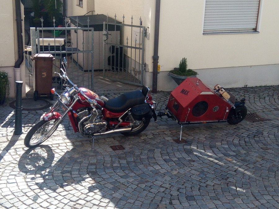 Suzuki sonstige Modelle VS800 Intruder mit Anhänger Baujahr BJ 03/1992