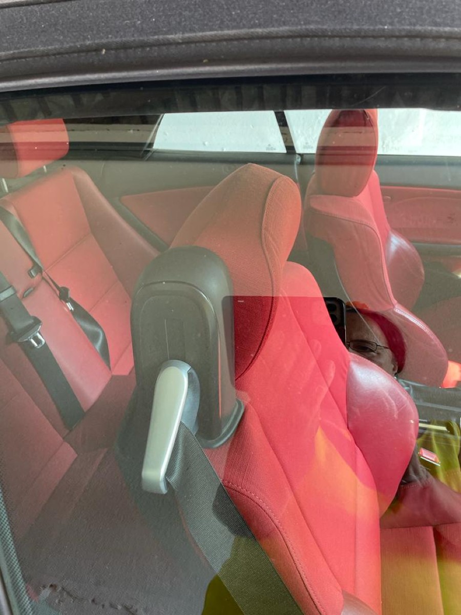 Gebraucht: BMW 3er 318 CI eingeschränkt fahrbar mit gültigem Pickerl Baujahr BJ 06/2003