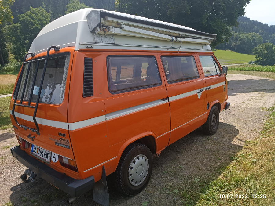 Oldtimer VW T3 in gebrauchtem Zustand wenig gelaufen Baujahr BJ 07/1981