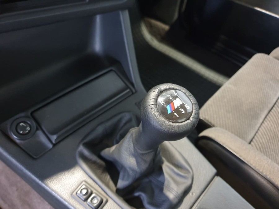 Zu verkaufen: BMW 3er 320iS E30 (M3) in Top Zustand Baujahr BJ 01/1988
