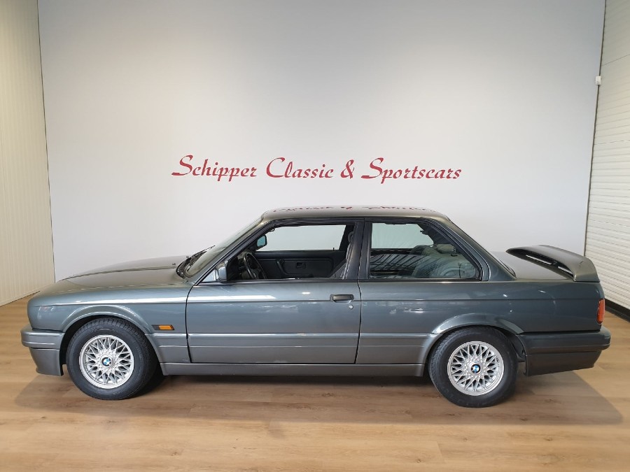 Zu verkaufen: BMW 3er 320iS E30 (M3) in Top Zustand Baujahr BJ 01/1988