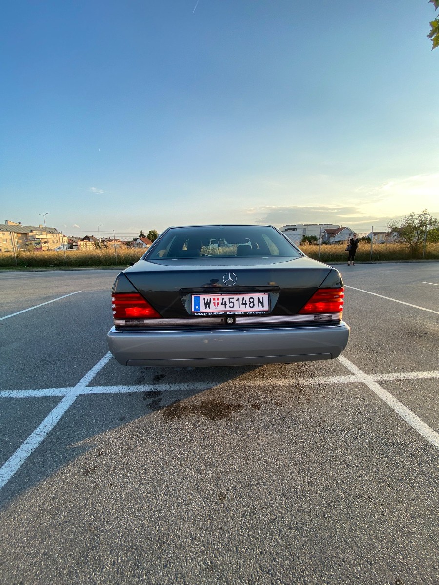 Youngtimer Mercedes Benz S-Klasse SEL 600 in rostfreiem Zustand Baujahr BJ 10/1993