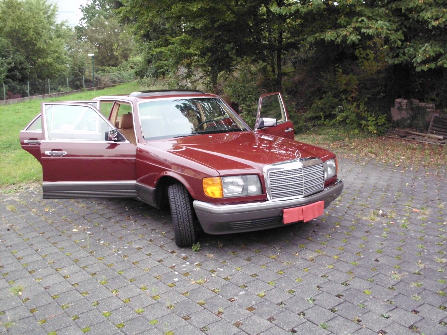 Mercedes Benz S-Klasse W126 in Originalzustand Baujahr BJ 08/1983