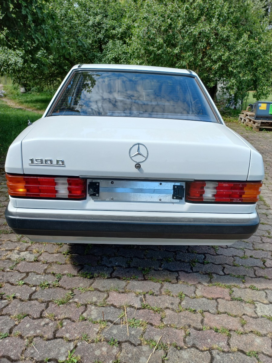 Mercedes Benz 190 W201D/A Limousine in Originalzustand inkl. Pickerl Baujahr BJ 03/1991