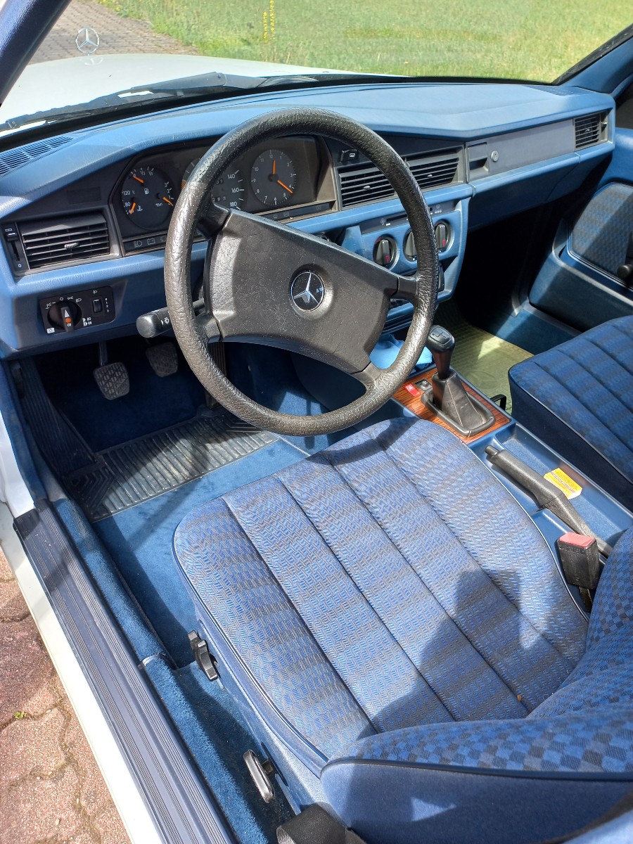 Mercedes Benz 190 W201D/A Limousine in Originalzustand inkl. Pickerl Baujahr BJ 03/1991