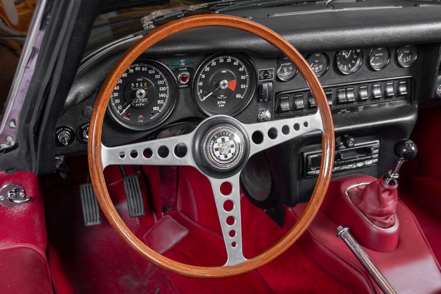 Oldtimer Jaguar E-Type Spider II serie in perfektem Zustand Baujahr BJ 08/1968