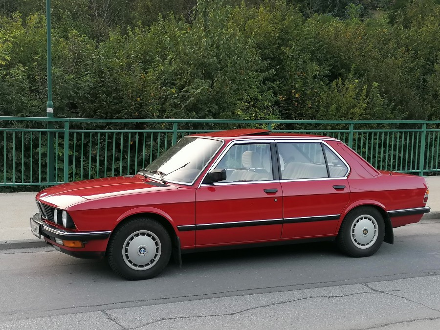 BMW 5er guter Zustand inkl. Pickerl Baujahr BJ 05/1987