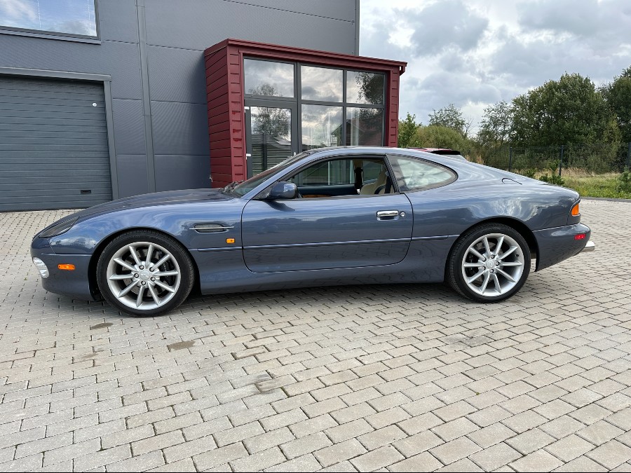 Aston Martin Baujahr BJ 07/2002