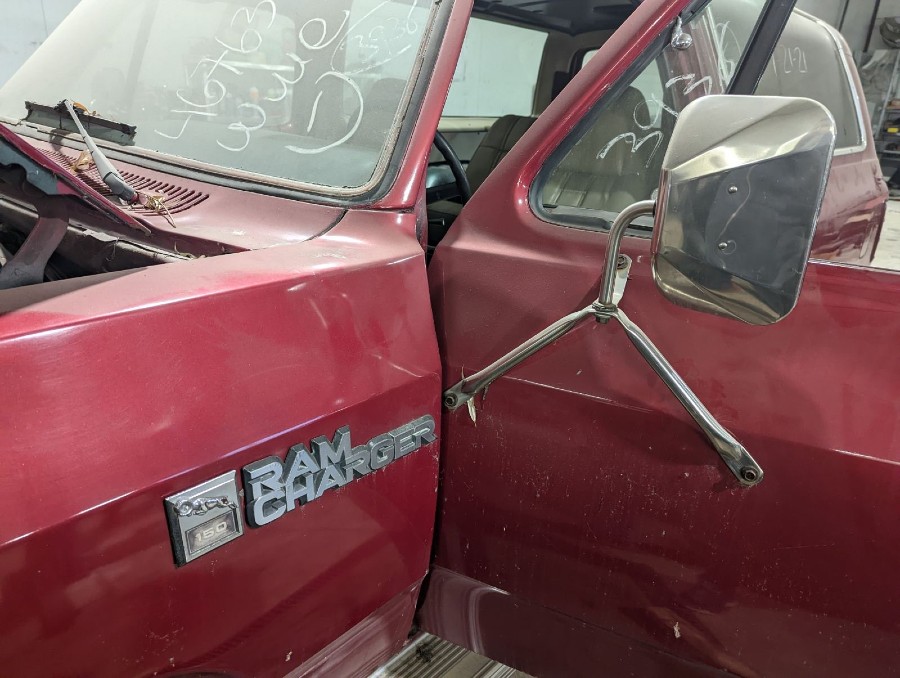 Dodge RAM zu verkaufen Baujahr BJ 09/1983