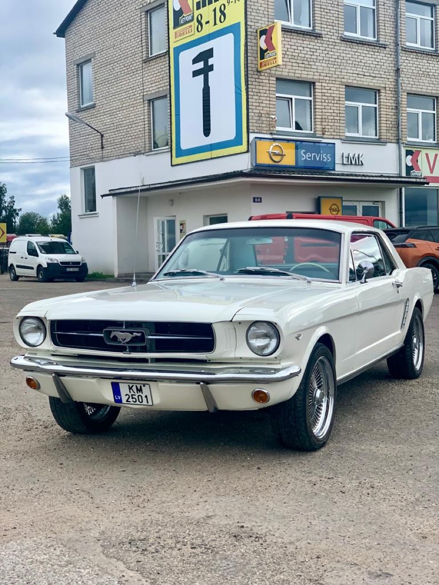 Klassiker Ford Mustang Baujahr BJ 05/1965