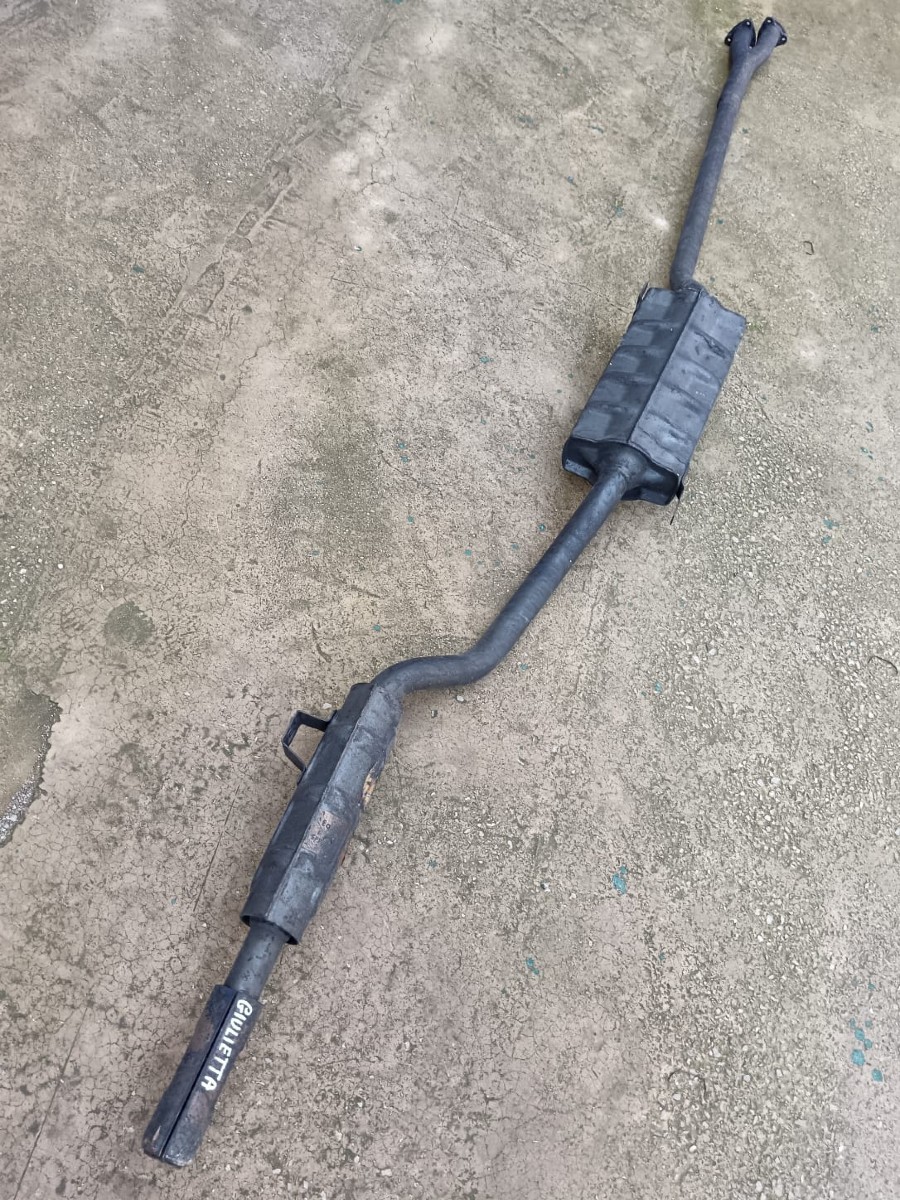 Für Alfa Romeo Giulietta Auspuffanlage zu verkaufen Baujahr BJ -