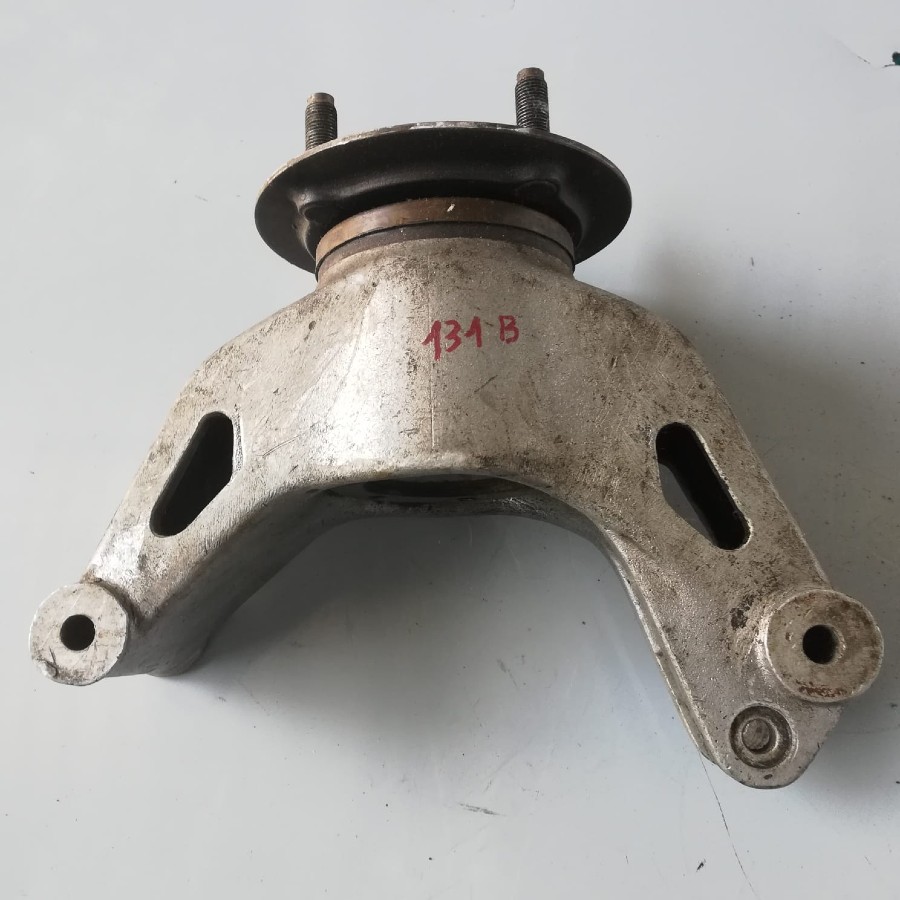 Für Maserati sonstige Modelle Hinterachse abzugeben Baujahr BJ -