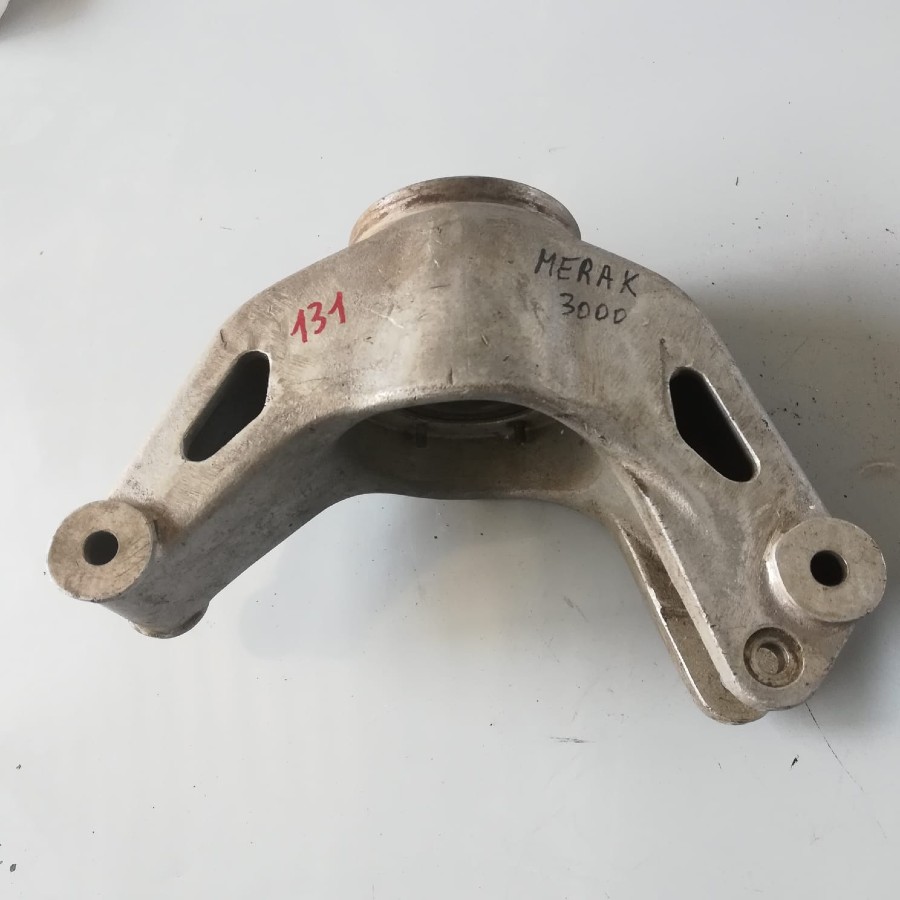 Für Maserati sonstige Modelle Hinterachse abzugeben Baujahr BJ -