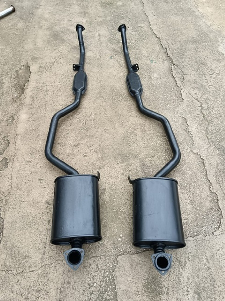 Für Alfa Romeo Montreal Auspuffanlage abzugeben Baujahr BJ -