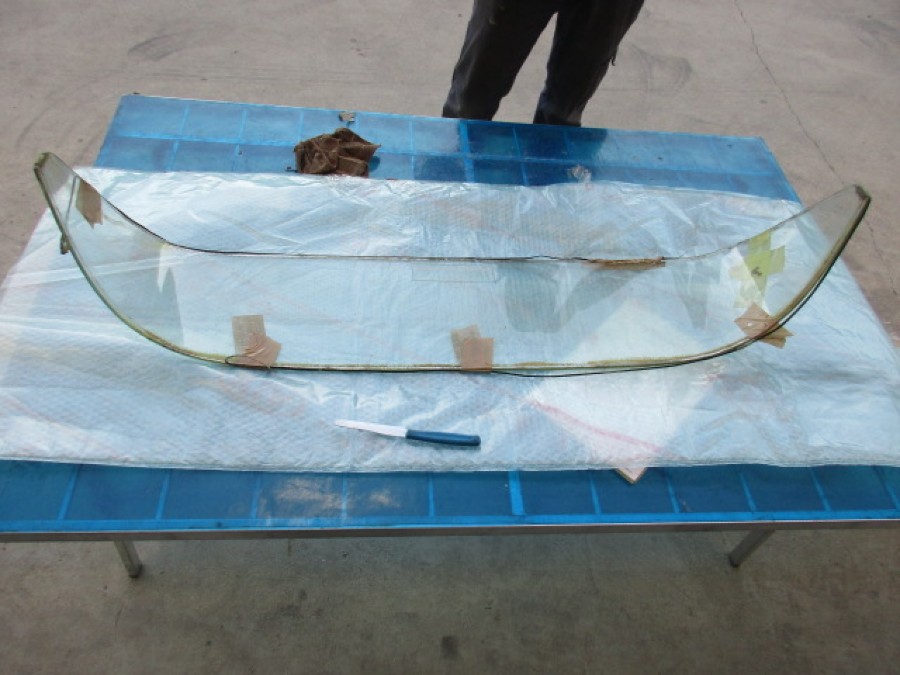 Für Ferrari Mondial Windschutzscheibe zu verkaufen Baujahr BJ -