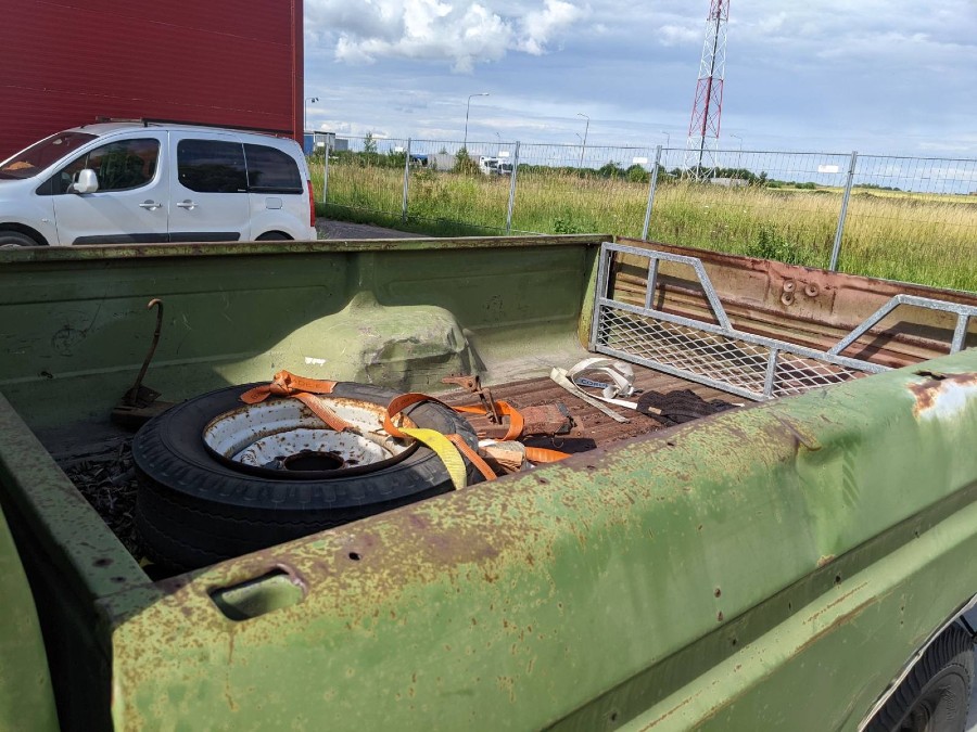 Ford F250 Camper Special \\\\\\\'74 mit niedriger Laufleistung Baujahr BJ 01/1974