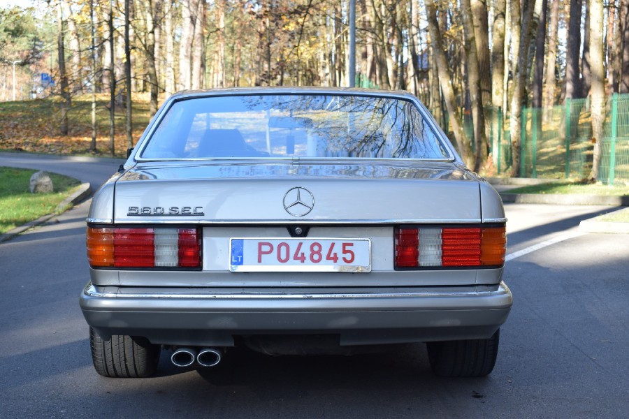 Mercedes Benz 560 Baujahr BJ 01/1988